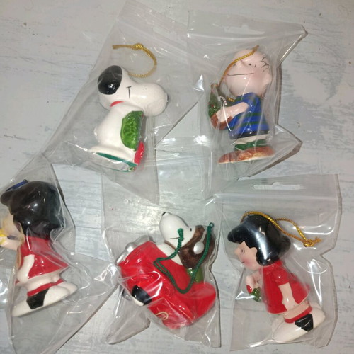 Snoopy Peanuts ceramic Christmas decorative figures like new