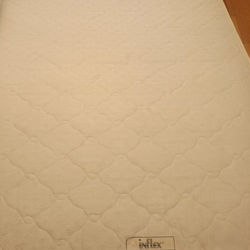 Laro single bed with mattress and extra bed with mattress, like new