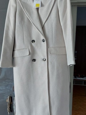 Calliope women's long coat new, size small, beige