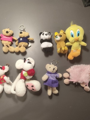 Set of 9 plush animal toys including Tweety and Ty