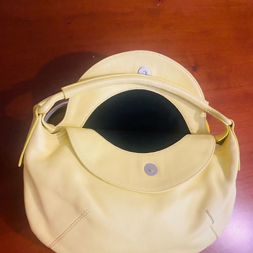 Andrea Mabiani leather bag like new, lemon color, croissant shape