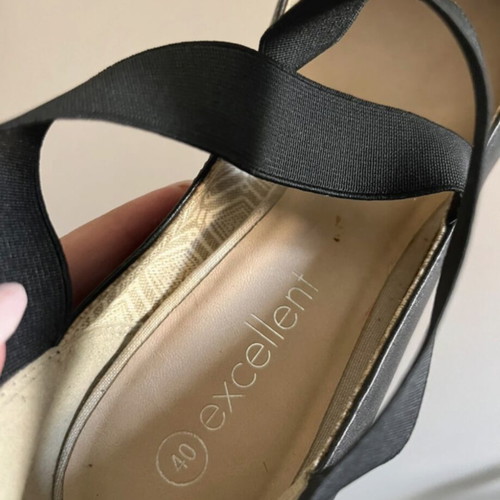 Pumps Excellent black size 40 like new with elastic strap and block heel