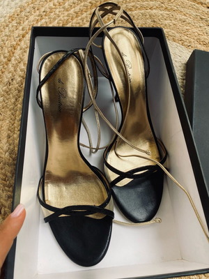 Pelle Moda Di Beatrice lace-up high-heels like new, black and gold