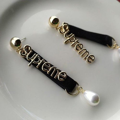 Earrings hanging new, unused, made of zinc alloy