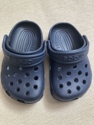 Crocs C4 baby shoes size 20 with socks gift