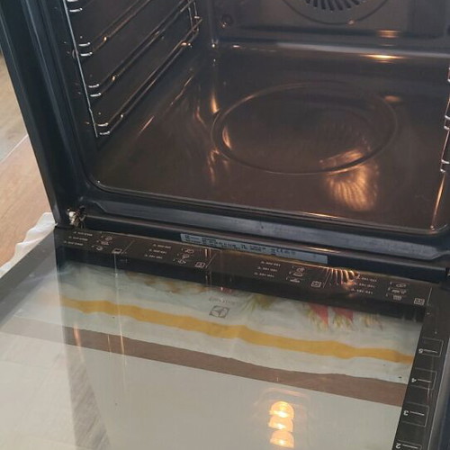 Electrolux Built-in Oven like new, 74L, stainless steel