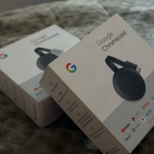 Google Chromecast 3rd Gen like new with box and accessories