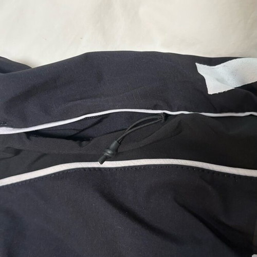 Hurley shorts size 36 black new from Nike