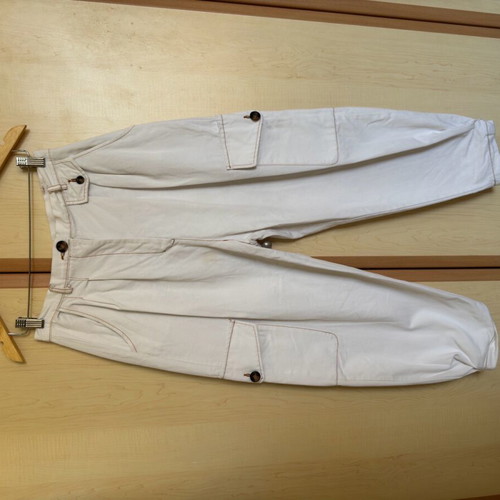 BSB White Balloon Pants like new with topstitch detail