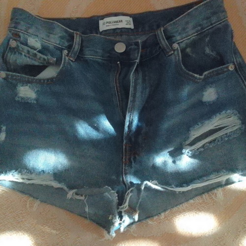Pull & Bear women's denim shorts size 36 like new with rips