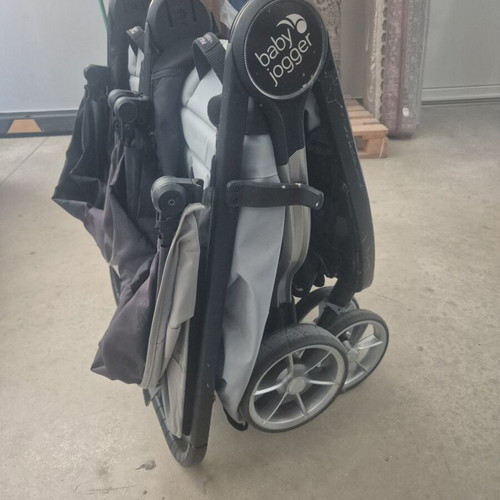 Baby Jogger twin stroller used
