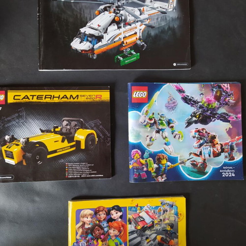 Lego catalogs used, pack