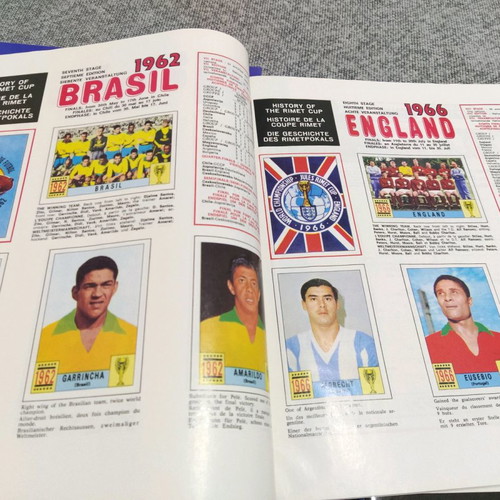 Complete Panini sticker album collection World Cup like new