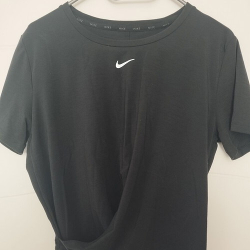 Nike blouse like new, black