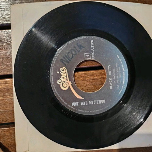 Black Betty 45 rpm single by American Ram Jam like new, rock