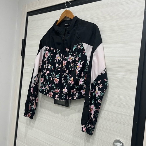 Women's crop jacket new, multicolor, windproof fabric