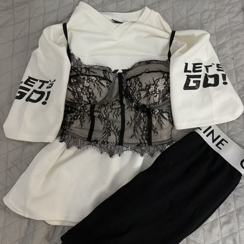 Women's black and white fashion set