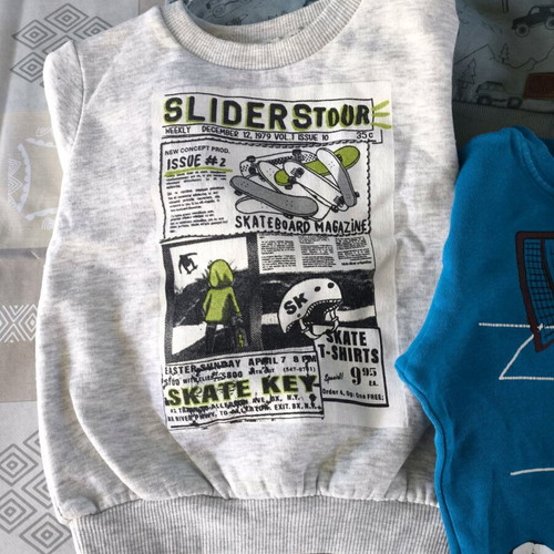 Set of 4 used boys' winter sweatshirts for ages 2-3