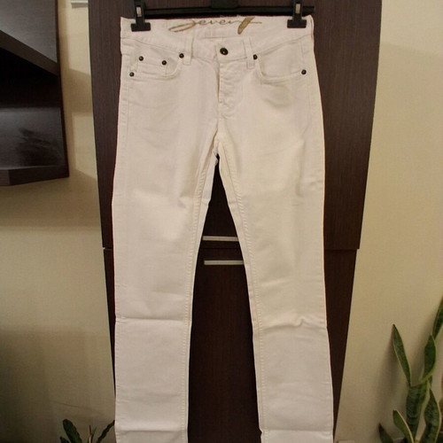 Seven7 white straight-leg jeans new, size S