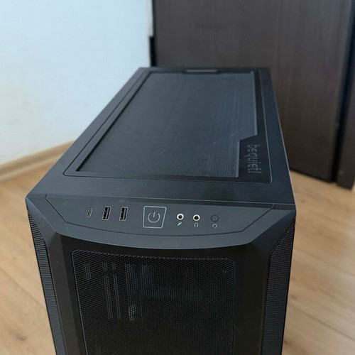 High Performance PC Ryzen 9 7950X RTX 5080 16GB 64GB DDR5 like new