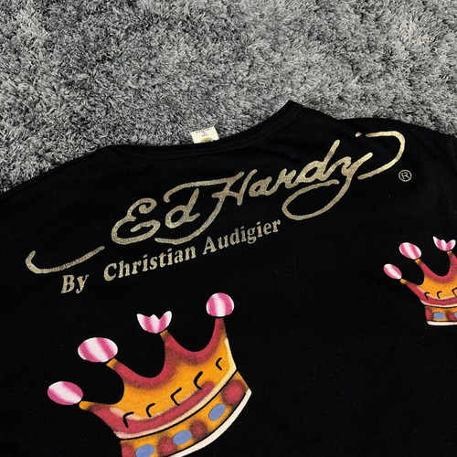 Ed Hardy Tattoo Artwork Graphic T-Shirt like new, size M, colorful