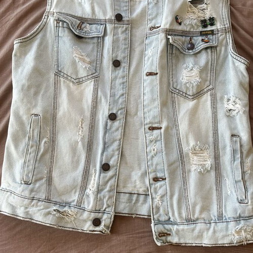Pull & Bear Acid Wash Denim Vest Size L, like new
