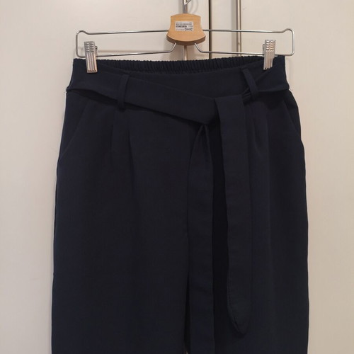 High-waisted fabric pants with belt like new, dark blue