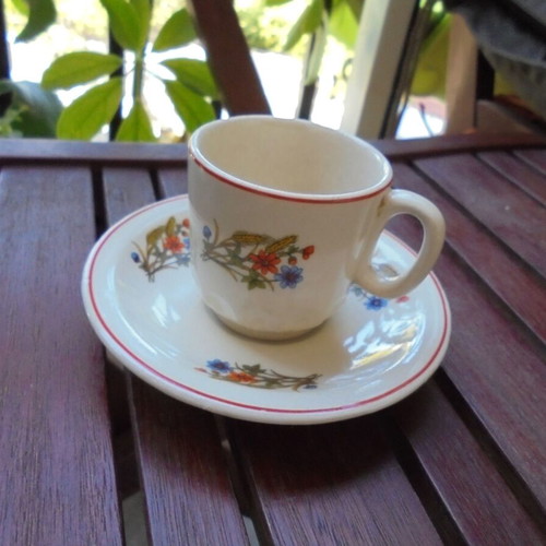 Vintage coffee cup like new, made in Romania