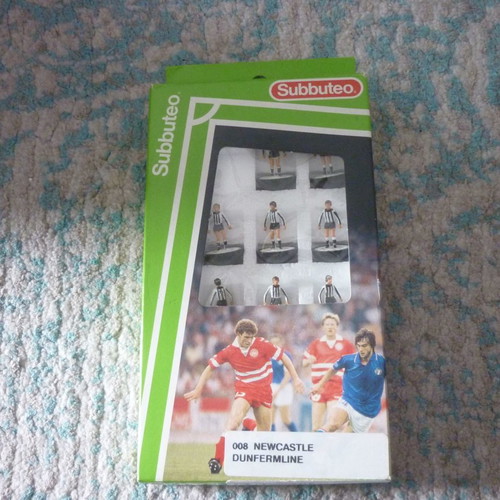 Ομάδα ποδοσφαίρου Subbuteo Newcastle/Dunfermline/ΠΑΟΚ μεταχειρισμένη vintage