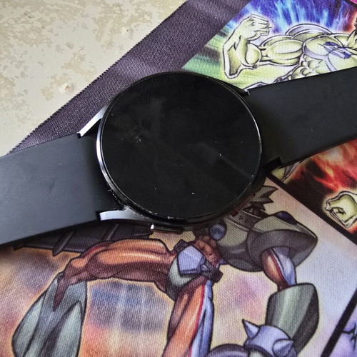 Samsung Galaxy Watch 4 40mm like new with extra straps