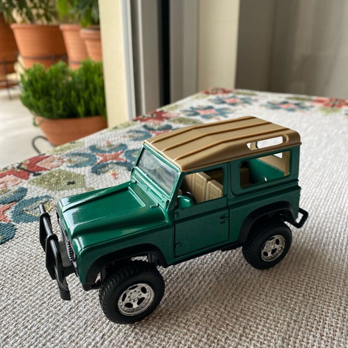 Vintage collectible metal Land Rover 4x4 jeep like new
