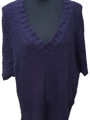 Vintage Piment Rouge Paris women's oversized wool sweater with short sleeves, used