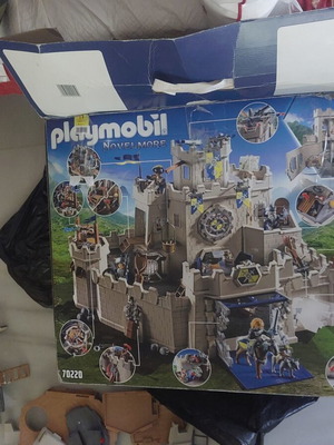 Playmobil Novelmore Fortress used, for 8 years old