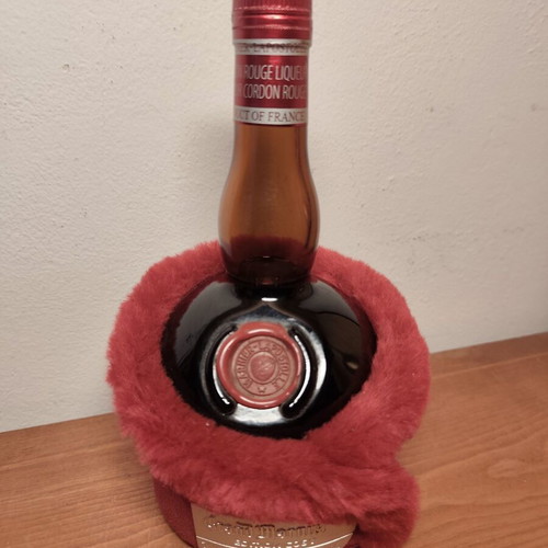 Grand Marnier Cordon Rouge Limited Edition Cosy bottle like new