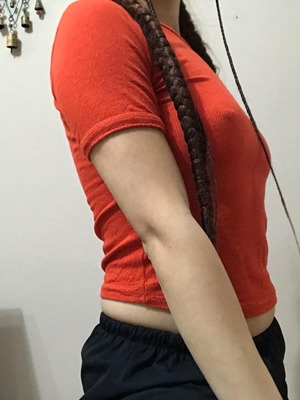 Red short-sleeve T-shirt used, size Small