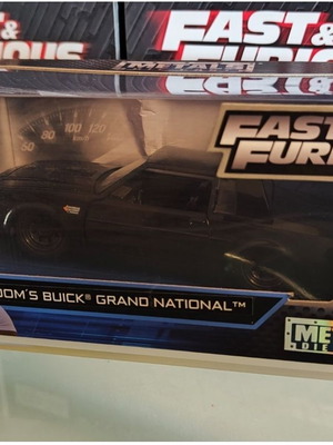 Fast & Furious Dom's Buick Grand National metal model 1:32 like new