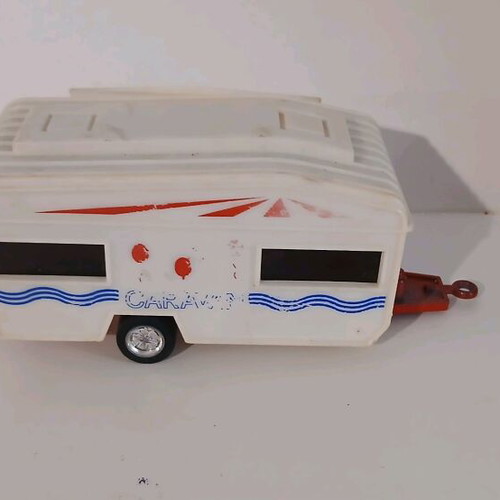 Welly No9271 Caravan Toy Car used