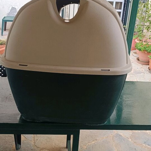 Dog house used with missing front side and durable dog bed
