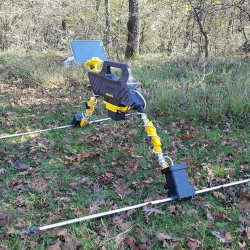 Metal Detector like new with 3D real-time metal and void scanning up to 10m depth