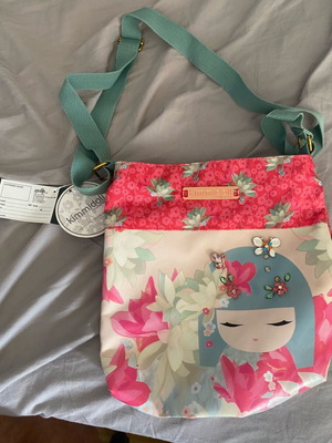 Kimmidol bag new with tag