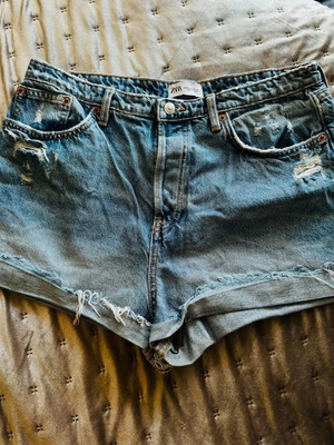 Zara denim shorts, blue, EU 44