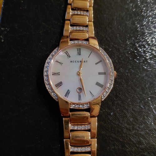 Accurist Signature women's watch rose gold with crystals new