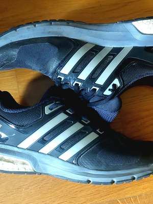 Adidas Questar athletic shoes No40 like new, black with boost sole