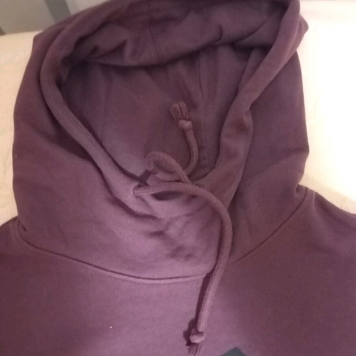 Lotto hoodie sweatshirt medium purple, like new