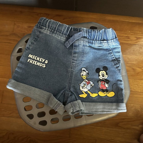 Sinsay Disney Shorts 80cm Like New 12-18 Months