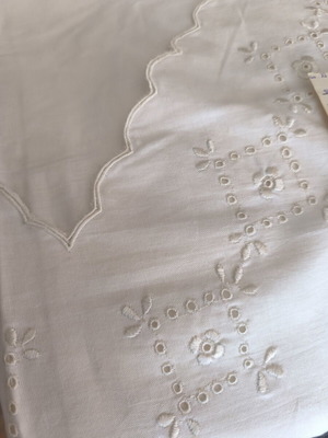 Bed sheet set new, 100% cotton with embroidery