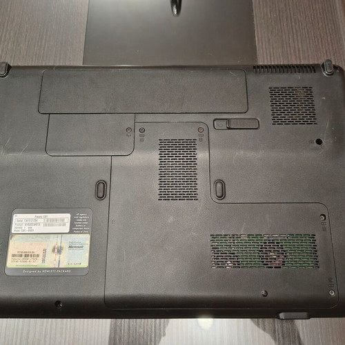 HP Compaq Presario laptop (headless)