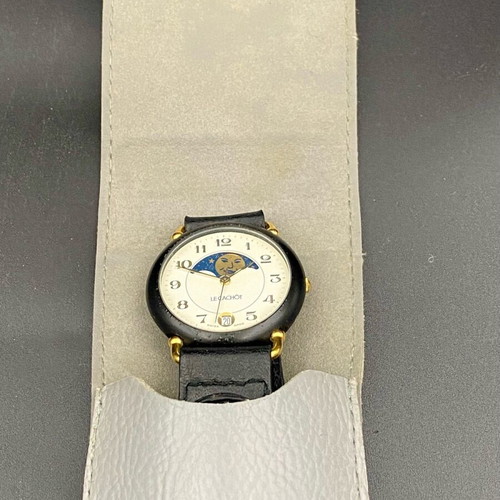 Le Cachot women's quartz Swiss made moonphase watch like new