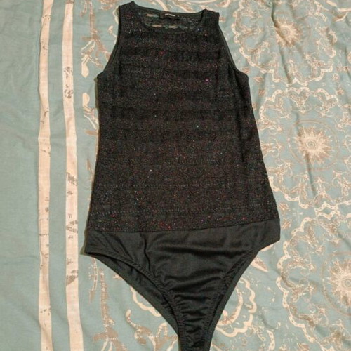 Pink Woman sleeveless bodysuit like new, size large