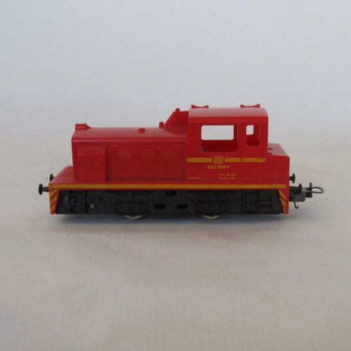 Lima HO scale German locomotive BR 332 used, works well